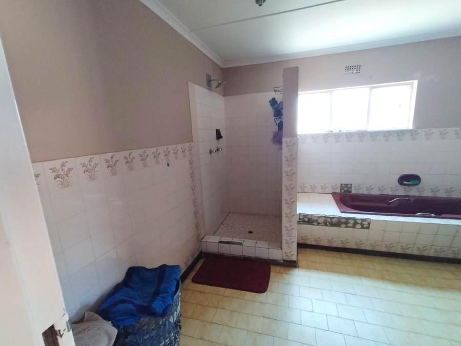 3 Bedroom Property for Sale in Fleurdal Free State